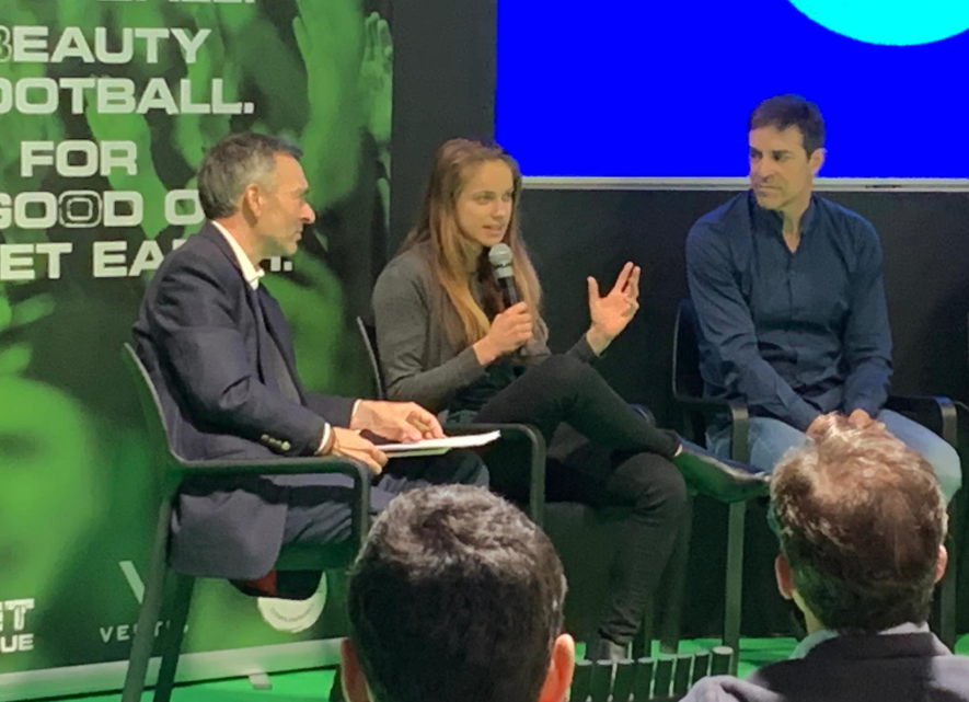 PlanetLge's tweet photo. Couple of very interesting personal experiences for @Roodie_roo  “I was told you can’t be an athlete and save animals, but I feel that footballers are so empowered to change people lives, we need to use that''. 

#ClimateCrisis https://t.co/t9V1IDxEQ7