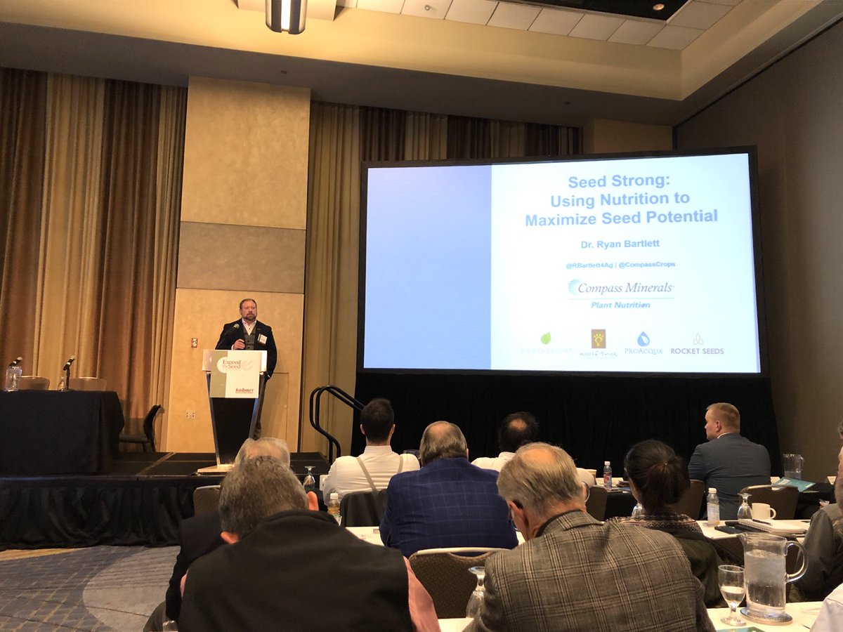 marcirhind's tweet photo. Seed Strong. ⁦@RBartlett4Ag⁩ presents at #ETS19 on the importance of seed nutrition in the field ⁦@CompassCrops⁩ ⁦@AgriThority⁩ https://t.co/B2MjkUDZaN