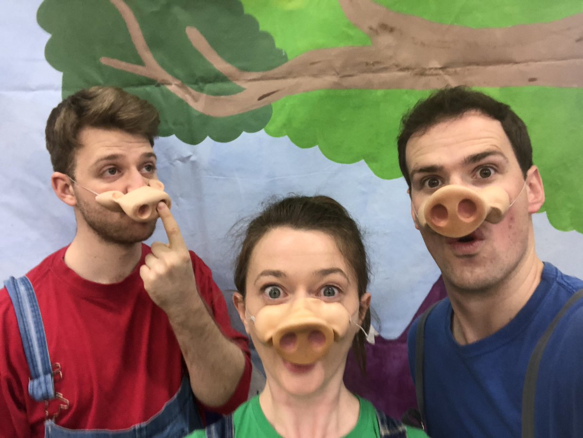 flosswright's tweet image. The three little pigs have had a lovely afternoon spent at St.Peter’s COE Primary School @DSATStPeter. Thank you for the lovely welcome and for being a brilliant audience!😊@hobgoblintc_ @Will_Gillham_ @gwlewthwaite #thegreatestfairytaleevertold