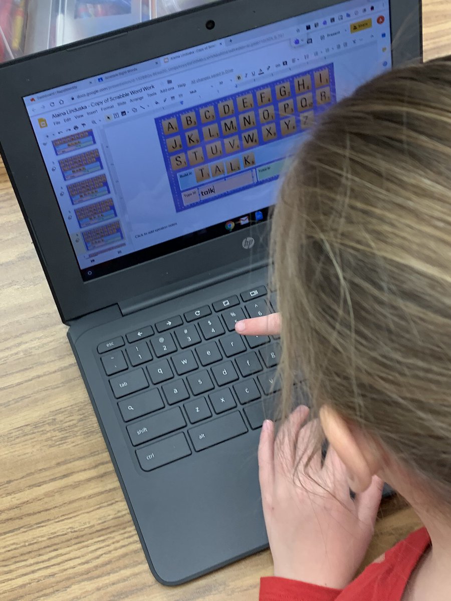 MrsSouth5's tweet photo. Thanks for the idea @Techy_Jenn!Look @PennyOse Little Firsties CAN do google slides AND google classroom to practice sight words! #k2can https://t.co/ZEh6Zvb1Gd