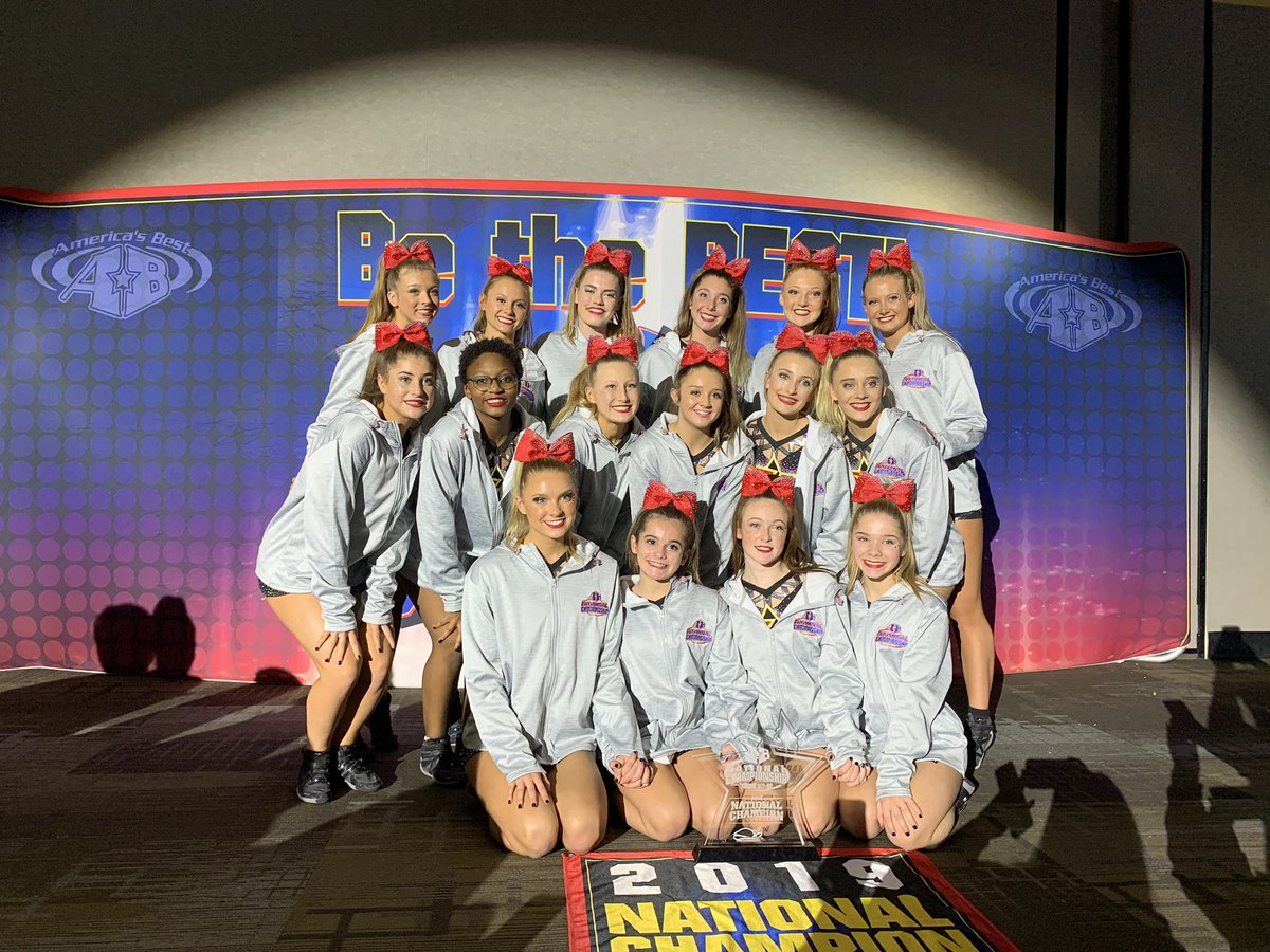 EliteCheerStars's tweet photo. what an AMAZING weekend at ABKC!! We are xs level 6 champions and we are going to worlds!! thank you @ABChampionships for an amazing weekend! 🌎❤️⭐️ https://t.co/SiJKWWAUCM