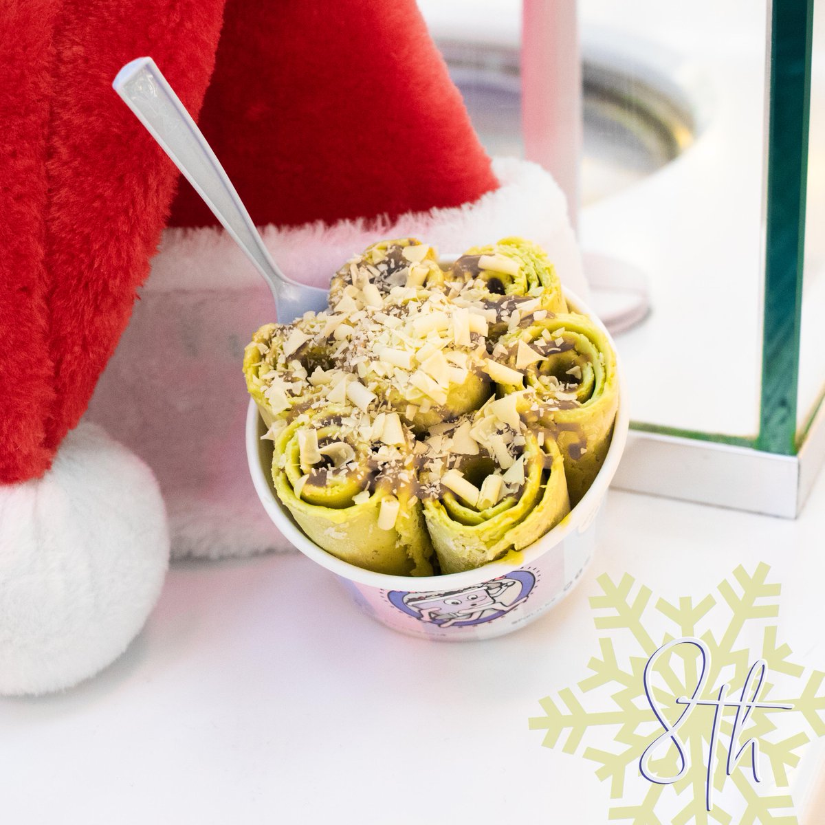 Pan_n_Ice's tweet photo. This should cheer up even the grumpiest of grinches π
#Christmas #TheGrinch #PanNIce https://t.co/ZNq60rAohY