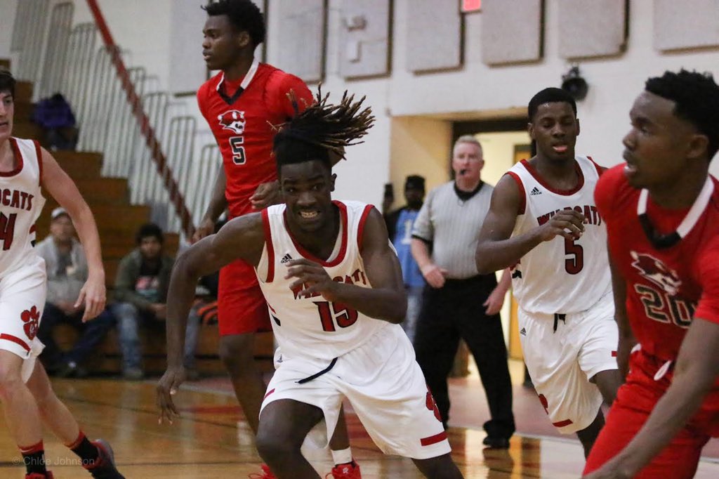some pictures from last weeks basketball game!
📸 by Chloe Johnson