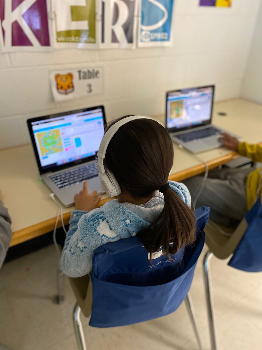 hcpss_hes's tweet photo. Every student @hcpss_hes  is participating in #hourofcode during the month of December!  #computersciencemonth https://t.co/IDo9ysW5HG