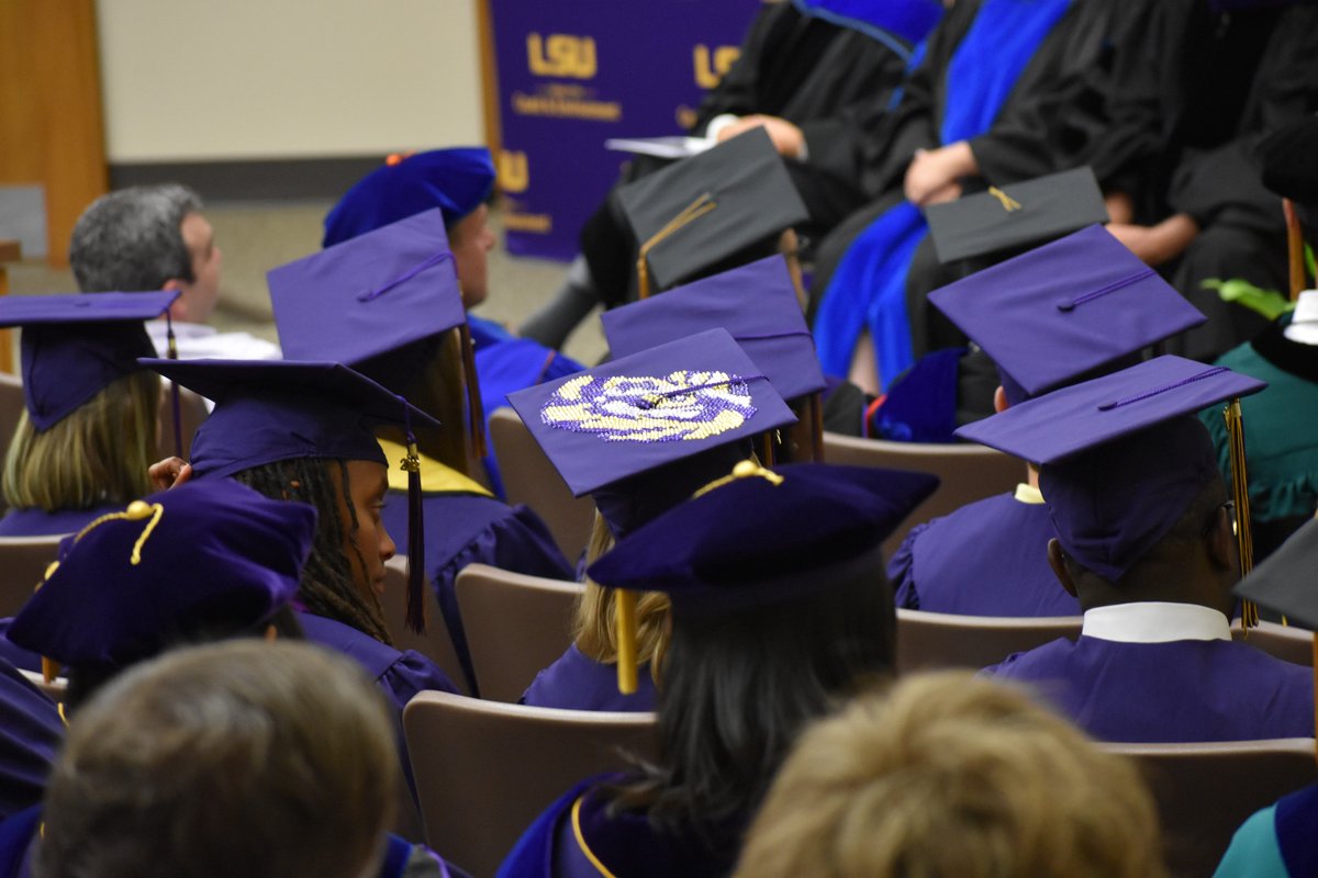 LSU_CCE's tweet photo. It's finally here! It's graduation day. Congrats, #LSUGrads 🎉🐯 #GeauxTigers 
CC&amp;E graduates, share your pics of the day below. 👇 https://t.co/XQdpNptaaR