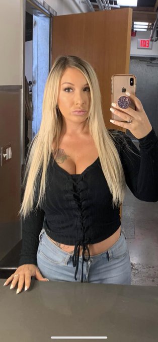 TW Pornstars - Lacey Denae. Pictures and videos from Twitter. Page 2