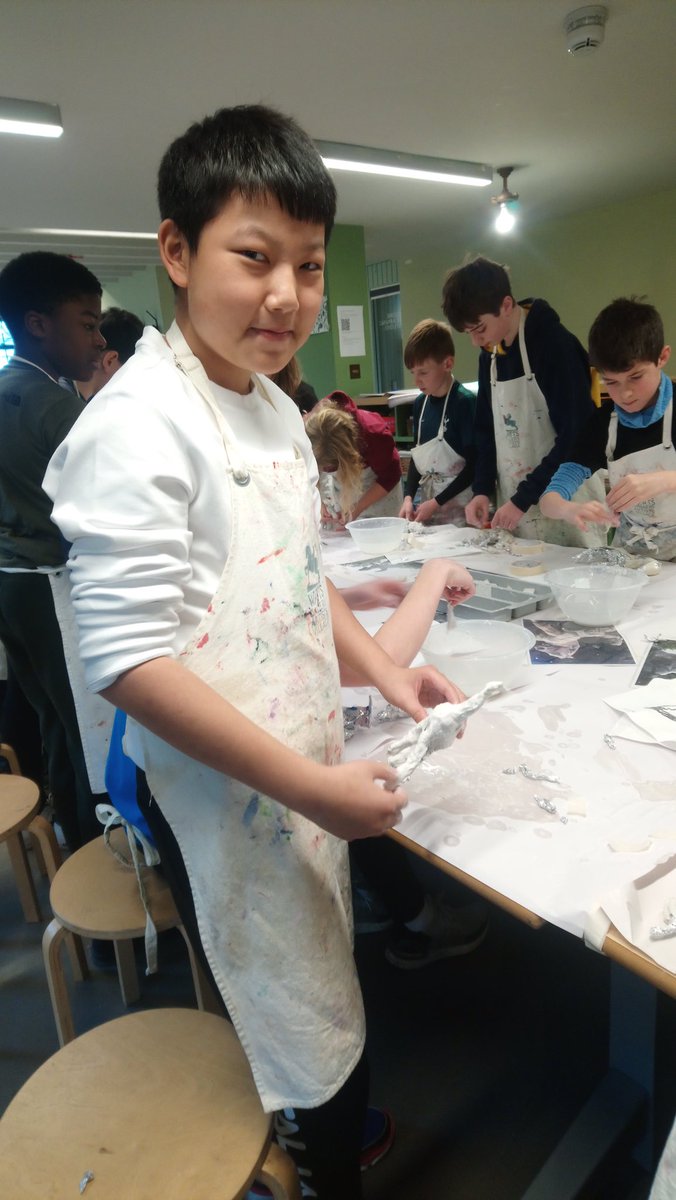 KESWvisualarts's tweet photo. We had a fantastic time with the 2nd Form @KESWQMH at the @WattsGallery last week. We learned a great deal about local artists George and Mary Watts, whilst also creating mini sculptures out of mod roc inspired by their work. #keswarttrip #keswinspire #sculpture @KESWitley https://t.co/KMmCRQZXY3