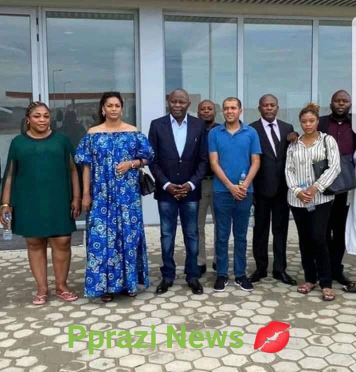 MuanaMbok's tweet photo. @Tobie_Kayumbi @VitalKamerhe1 @fatshi13 @SergeMike1 @jacksonmukunda @uncrdc @UdpsArizona @Sergemadika Ici c’est au palais de la nation ? https://t.co/AoYDkKe2Aq