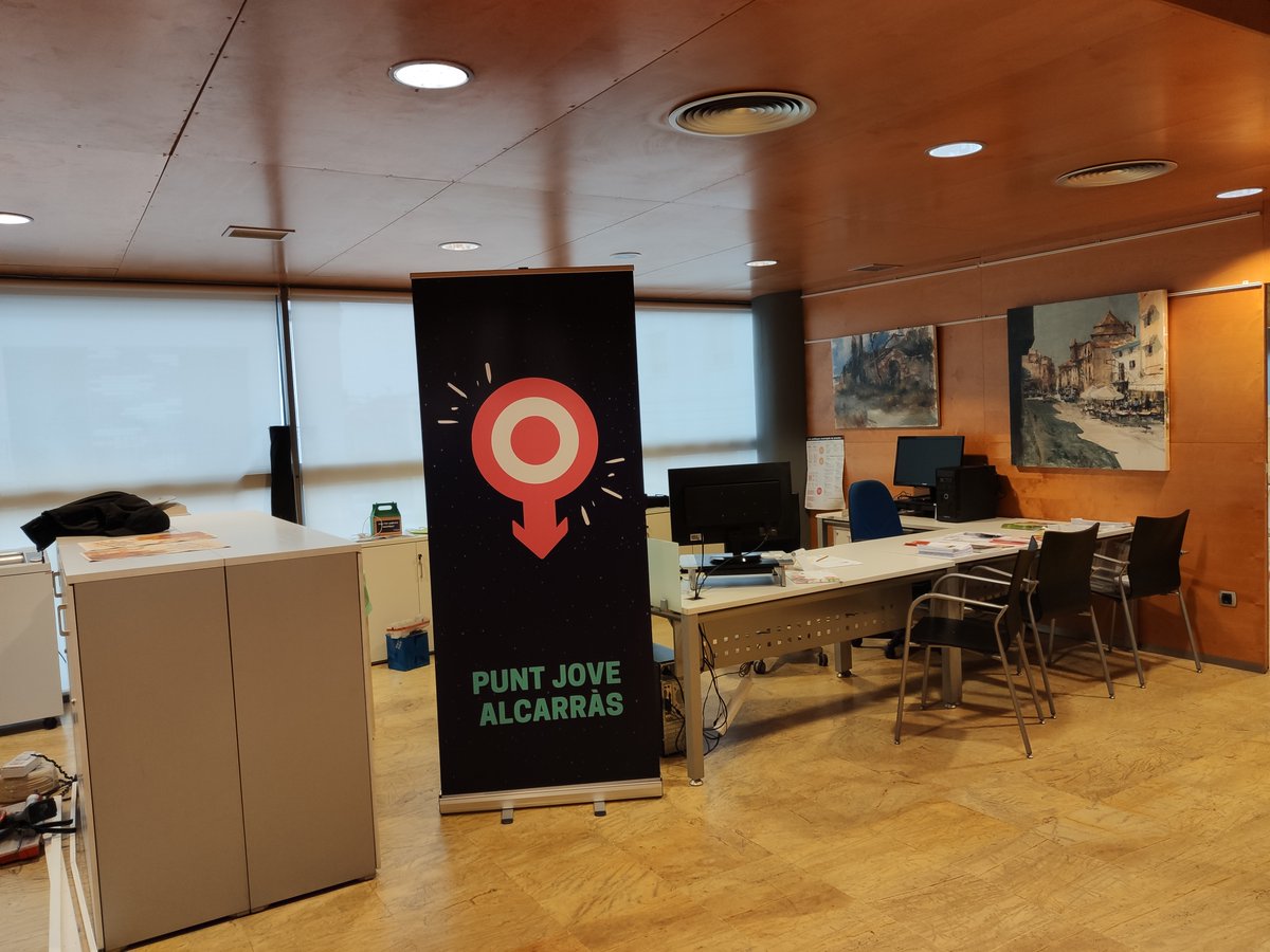 AjAlcarras's tweet photo. L’Ajuntament d’#Alcarràs #trasllada el #PuntJove a Lo Casino per a #augmentar en 29.000 euros el pressupost anual destinat a #PolítiquesdeJoventut

#AlcarràsamblaJoventut #MésiMillorsPolítiquesperalsilesJoves

https://t.co/gBFOvQJpEv https://t.co/SsG9TxlxPU