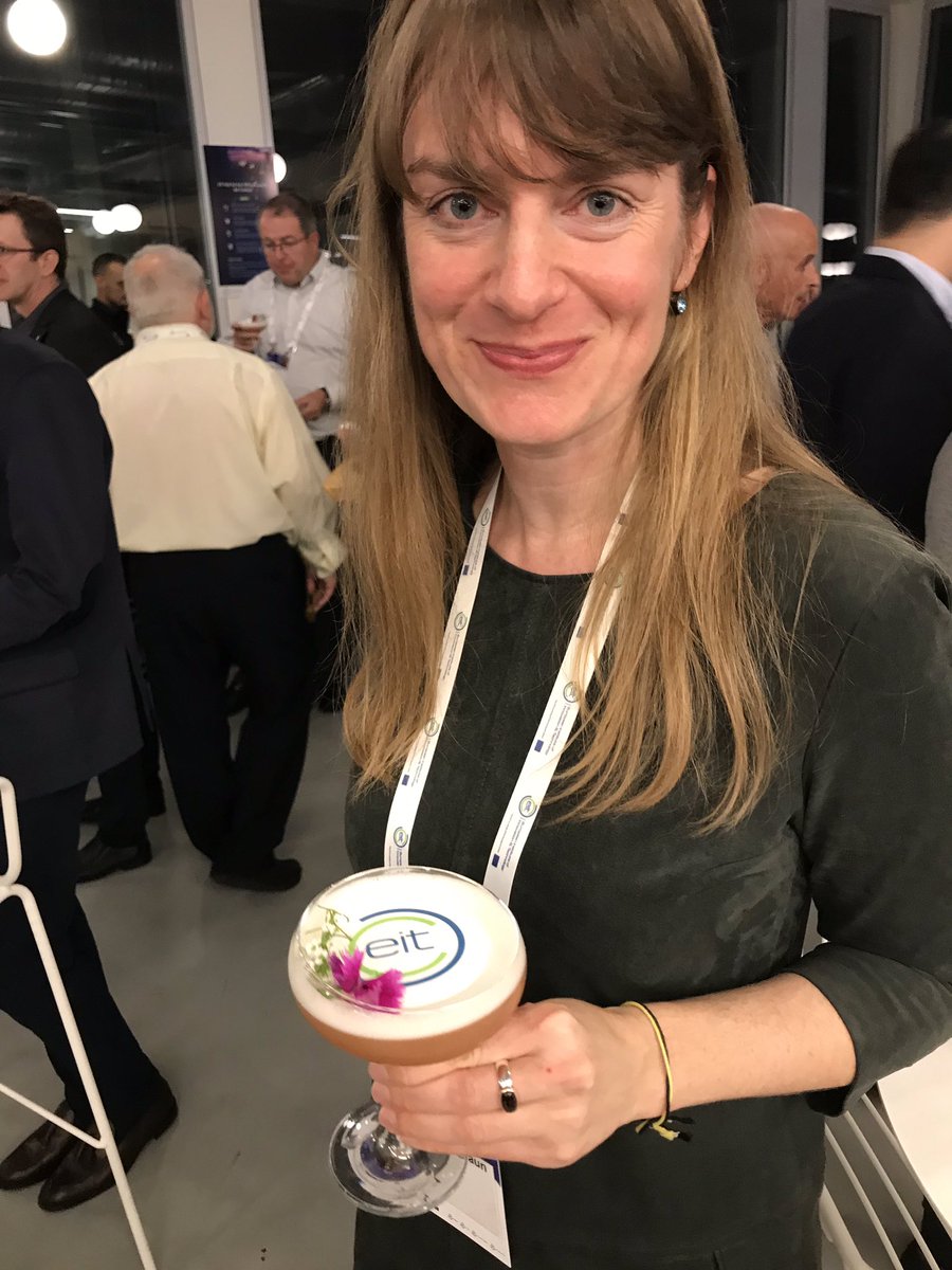 Sabine Schumann tweet media