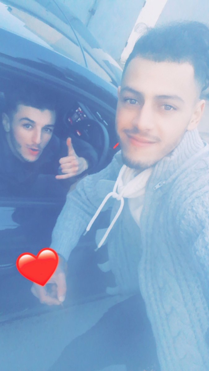 ChakibEva's tweet photo. Heyy Everyone ♠🥊❤🖕🏾🔥 https://t.co/6wnpXlrEac