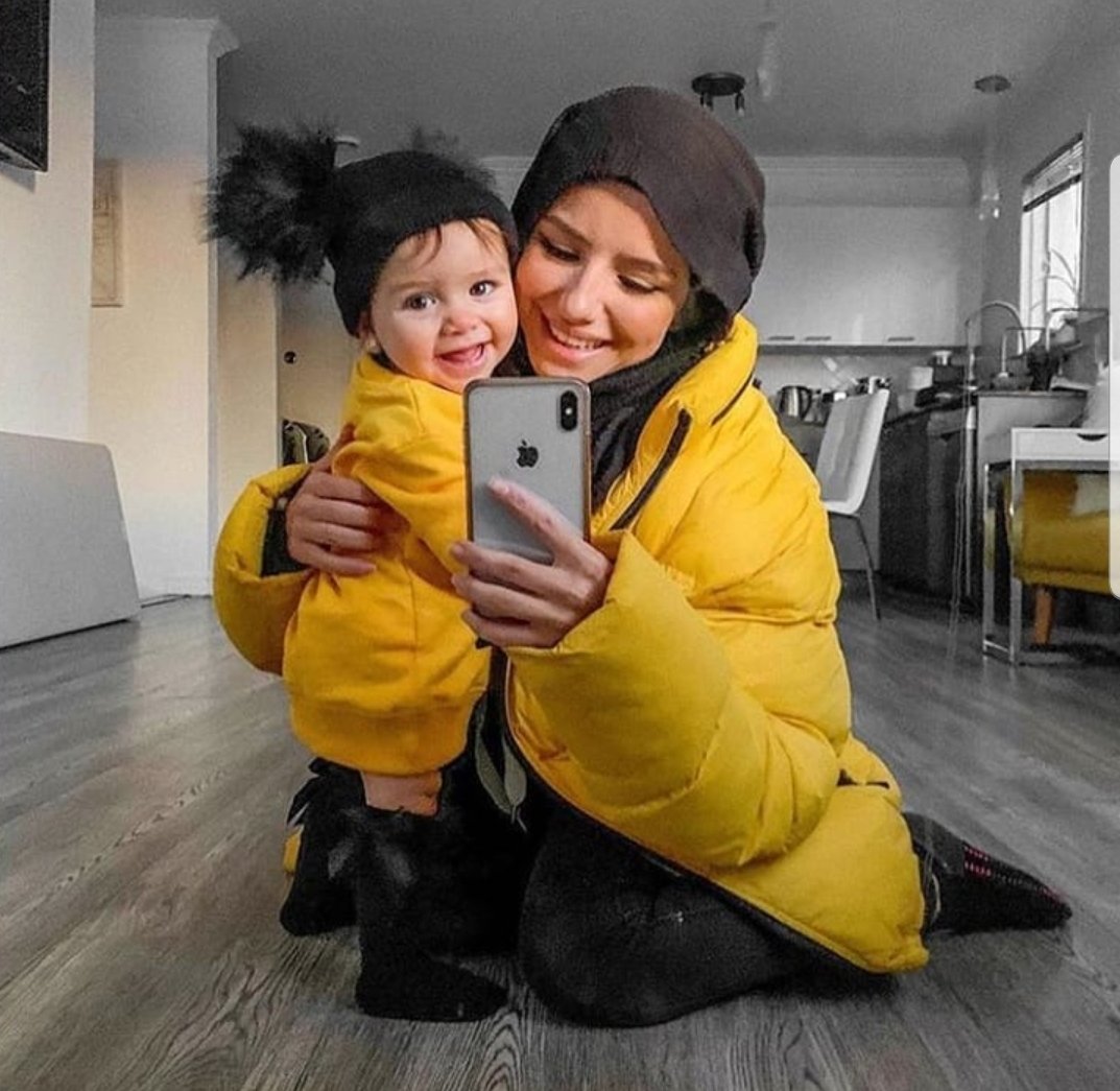 Potterhead_Aish's tweet photo. THIS IS ME AND MY DAUGHTER FOLLOWING MY HIJAB AND STYLES IN FUTURE AAA ❤ https://t.co/CbdfwkT8bG