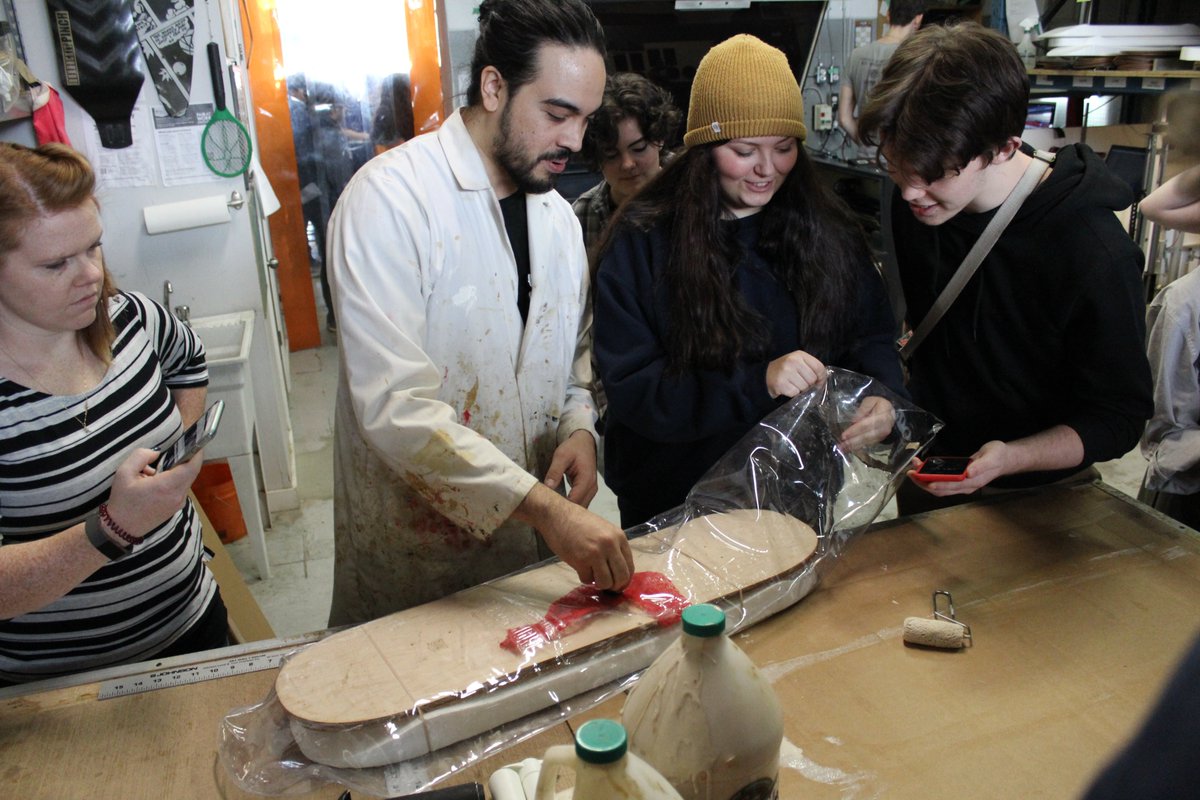 balsommike's tweet photo. @SecordPatriots #VisualArts students learning to design a skateboard from a recent #fieldtrip #DNAProgram @dsbn #ArtsAndCulture @DSBNSHSM https://t.co/6lf2m364vx