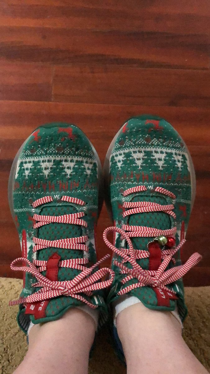 CMDGator's tweet photo. @brooksrunning is it possible to order a bell replacement? My bells on my left shoe went missing 🙁 https://t.co/pJs5281l9X
