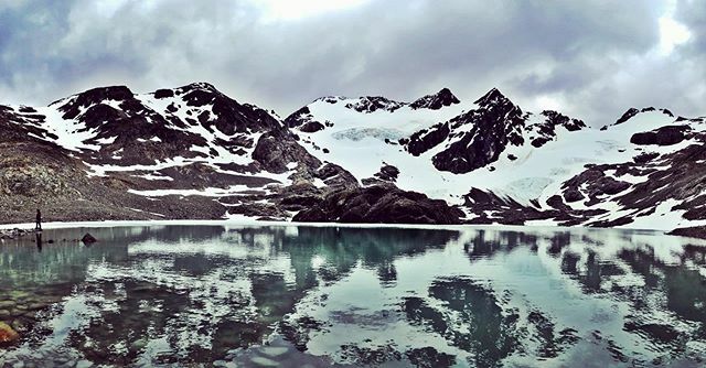 eLPuToCaRDi's tweet photo. 👽Everyyhing in your life is a reflection of a choice you have made. If you want a different result, make a different choice
💚👁🏜🏝🏕⛰🗺.
.
#reflection
#mirror
#ushuaia
#mirrorless
#happinessonlyrealwhenshared
#tierradelfuego
#lagunadelostempanos
… https://t.co/Ks7eedPdKl https://t.co/ZUbMu8Tmo5