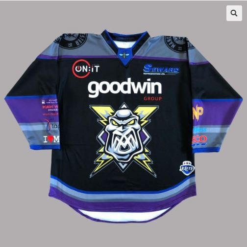 Atlantic_Timber's tweet image. 💥December's #prizedraw is a 🎄Christmas🎄 Cracker!💥

A @Mcr_Storm Super Fan package of a signed JERSEY &amp;amp; 2 🎟TICKETS🎟 to the home game on 28 Dec to presented with the jersey on the ice!🏒

To enter retweet, and remember to tag friends &amp;amp; family!

 #manchesterstorm #wearestorm