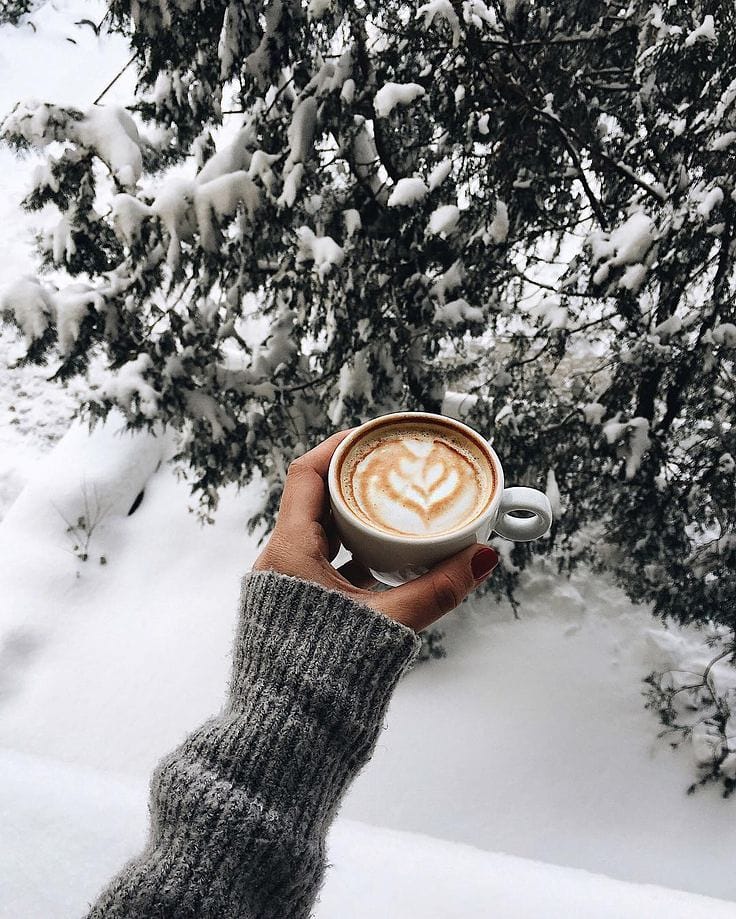 justagrind's tweet photo. Happy #MondayMotivation ! May today's #MondayMood be joyful and full of #coffee ! Raise your lattes or coffee to positive #mondaythoughts ☕☕☕ https://t.co/OHcR9g5XaR