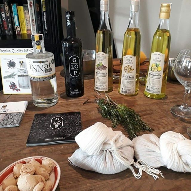 En @cugo_gran_menorca , a por la Candidatura a la Región Europea de Gastronomía 2020 !! #menorca #reservadelabiosfera #gastronomiamenorca ift.tt/36kt8IV