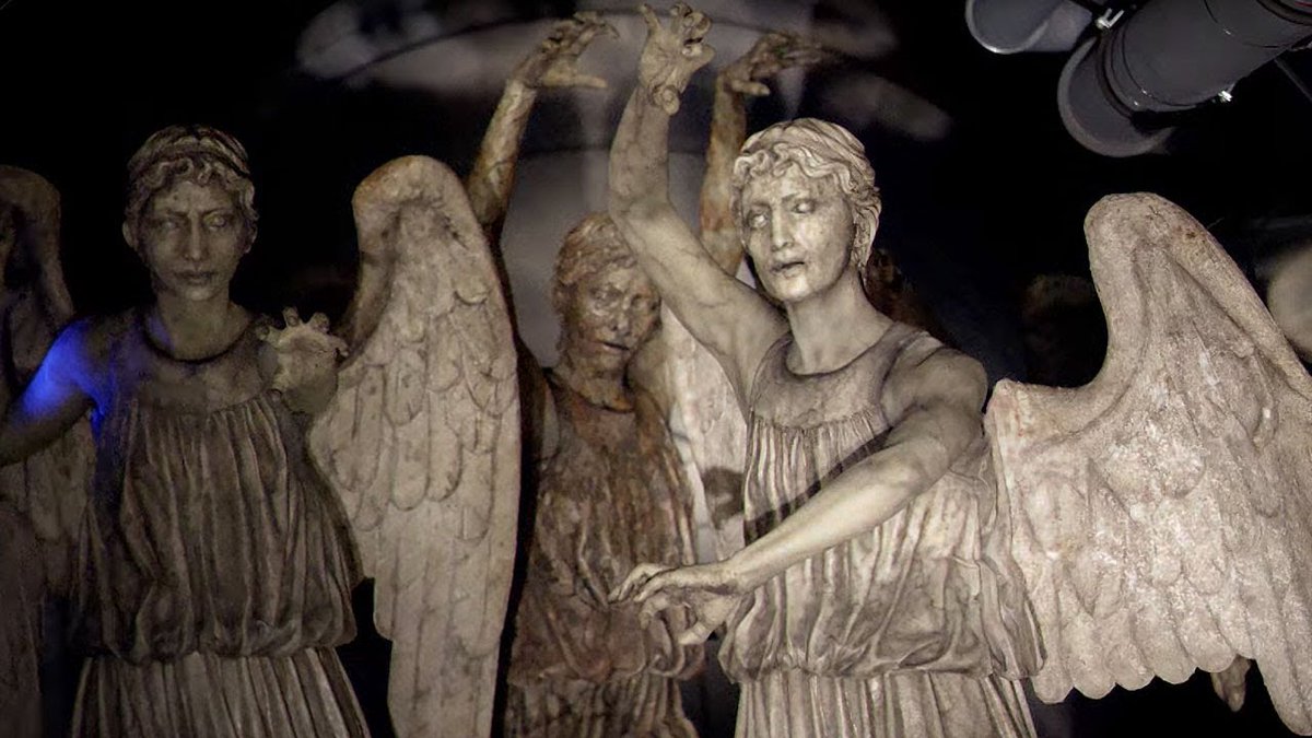 GeekSweat_'s tweet photo. Steven talks @bbcdoctorwho in #CultTV #episodeLXXIII to look @David_Tennant's era of a #youthful, #energetic, #childlike #TenthDoctor. Many companions & many villains get a look in so the #GeekSweat team dare not #blink! #WeepingAngels π£οΈποΈπ§π―π@playerFM: https://t.co/xoZIU0u4RU https://t.co/fftaDBHa9P