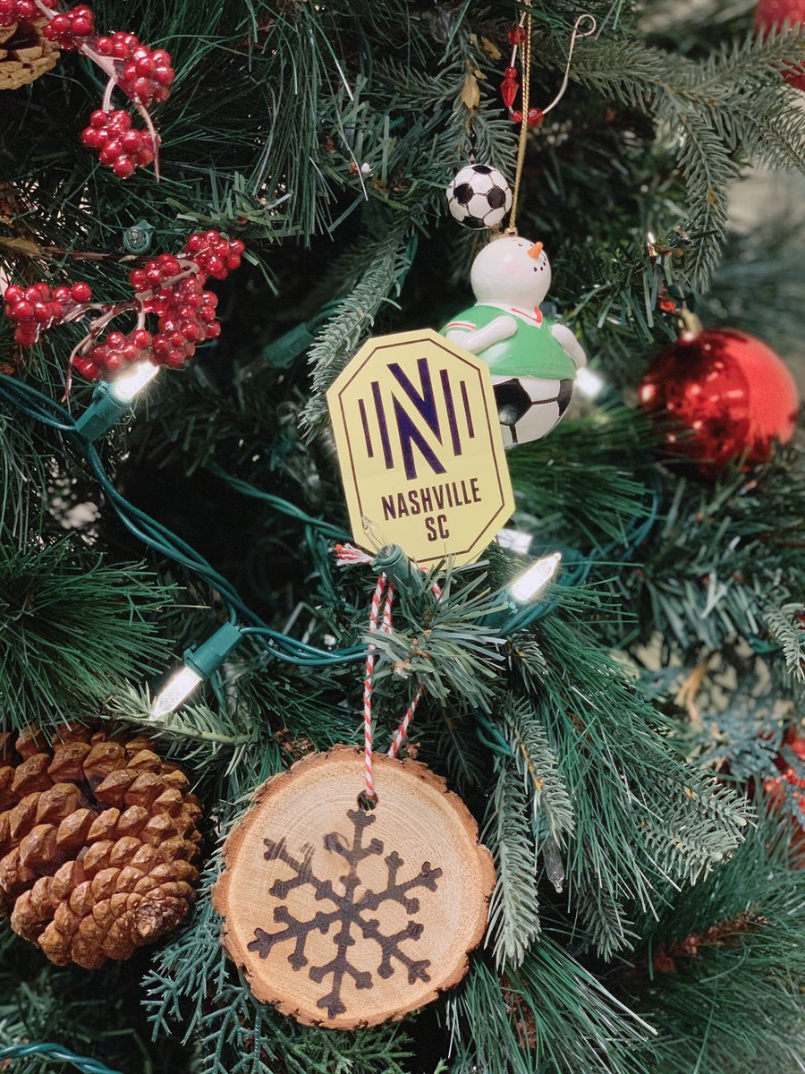 TennesseeSoccer's tweet photo. 🎶On the SIXTH day of Christmas, TSSA gave to meeeeee......🎶
Tickets to @NashvilleSC’s first MLS game in Tennessee! 🎟

Just ❤️ and RT this post for your chance to get 2 tickets under your 🎄!
Then head to our FB to like, comment, and share for additional entries! https://t.co/gADvHYoImu