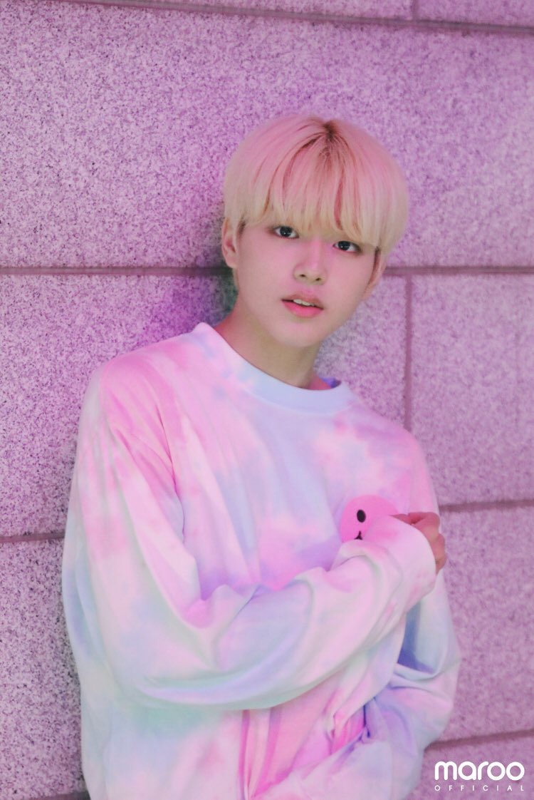 GHOST9Brasil_'s tweet photo. 📸 | [#FOTO] 09.12.19 - Maroo atualizouo Fancafe com fotos do Jinwoo e TeenTeen

#LeeJinwoo #이진우 #Maroo #TEENTEEN #VERYONTOP #틴틴 https://t.co/wsbMgj6ZXX