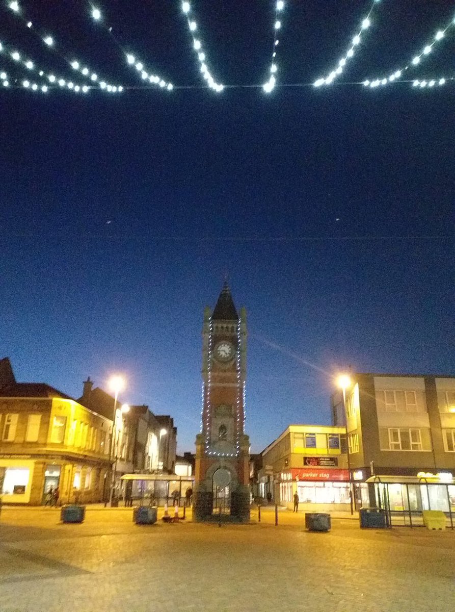 Clock lights organised through <a href="/primrosebellmkt/">Primrose Bell Market</a> &amp; <a href="/friendsofredcar/">FRED</a> . This is your victory Redcar. Thank you all so very much for your donations, kind words and support and for spurring me on to get past the obstacles and obstructors. Next year bigger and better. Well done all ✨