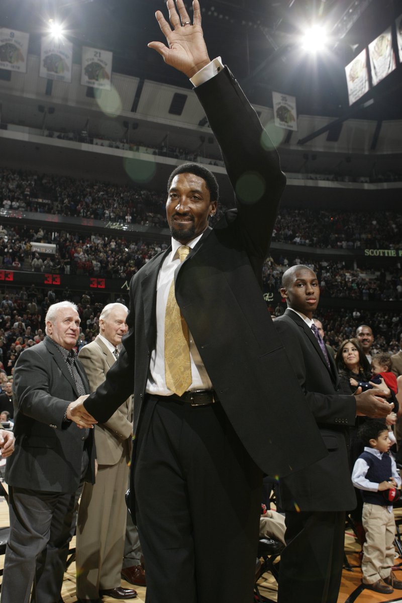 scottie pippen jersey retirement