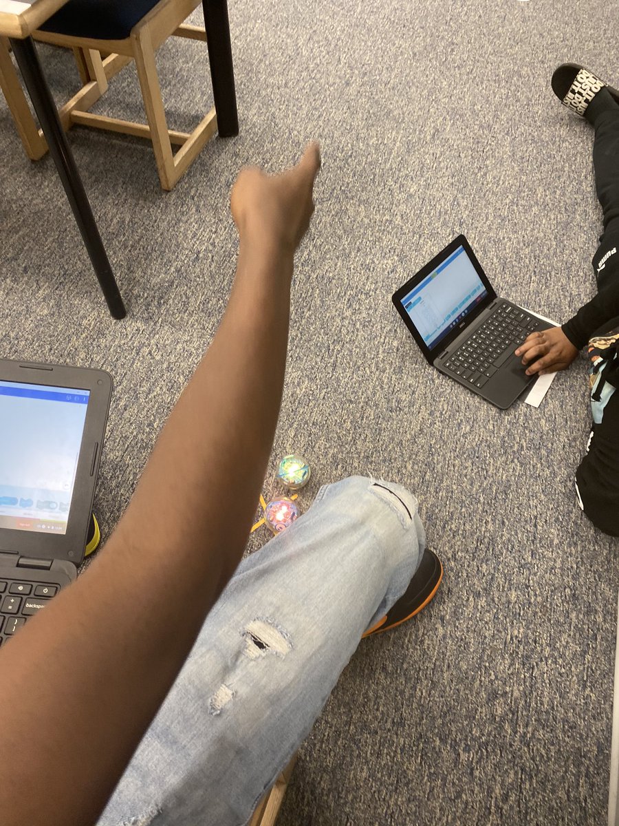 GoStem_ECPPS's tweet photo. Go STEM was at PCHS for flextime today. Students choose btwn many different activities or participate in intervention. Today we learned the sci behind slime and how to code Sphero robots to complete a challenge.  Thanks to Ms. Driver, media coordinator for collaborating!! https://t.co/GL18RhMwcQ