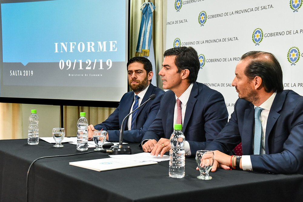 En conferencia de prensa <a href="/UrtubeyJM/">Juan Manuel Urtubey</a> detalló la disponibilidad de recursos que tendrá la próxima Administración para afrontar pagos de sueldos de diciembre 2019, medio aguinaldo y servicios de deuda.

Más info ➡️ bit.ly/2rt1ACc