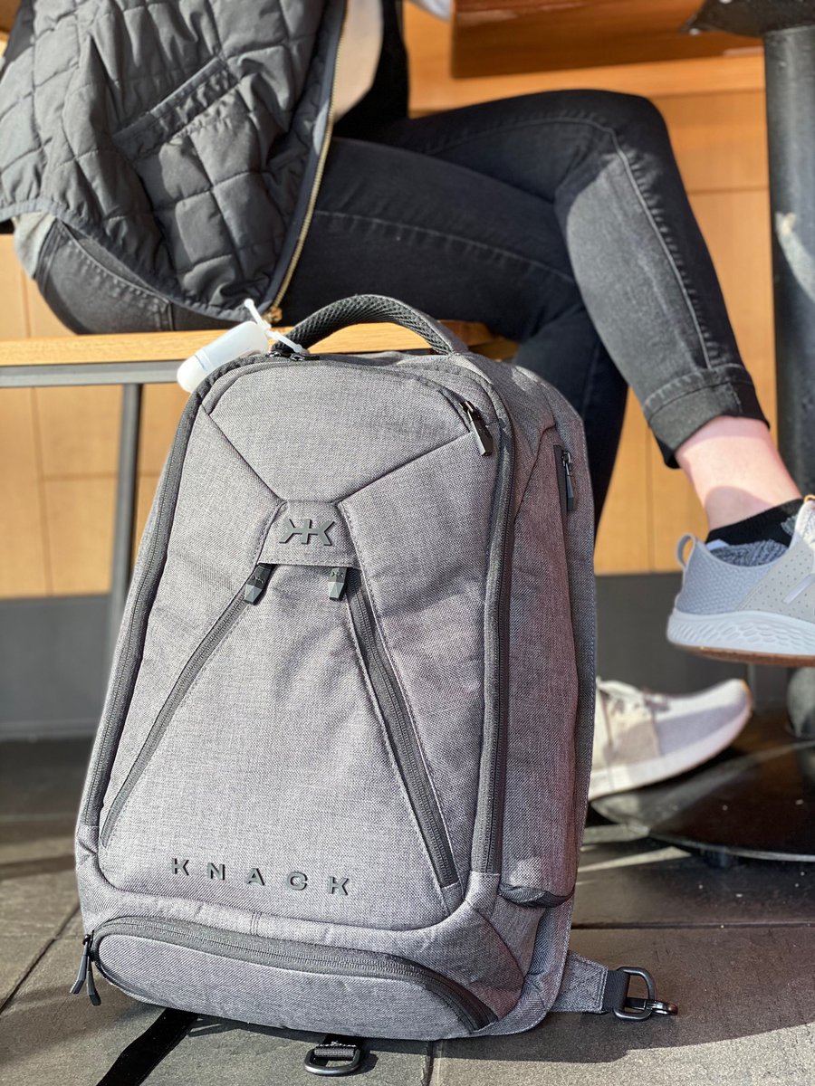 MonicaMathis_'s tweet photo. Knocking out my last finals of PT school with the help of my #gifted Knack Bag! It helps me keep track of all the survival essentials, like my written notes, iPad for lectures, earphones, snacks, and more. Ready to see how my @KnackBags product will ease use during clinicals! https://t.co/1CerCL4mlo