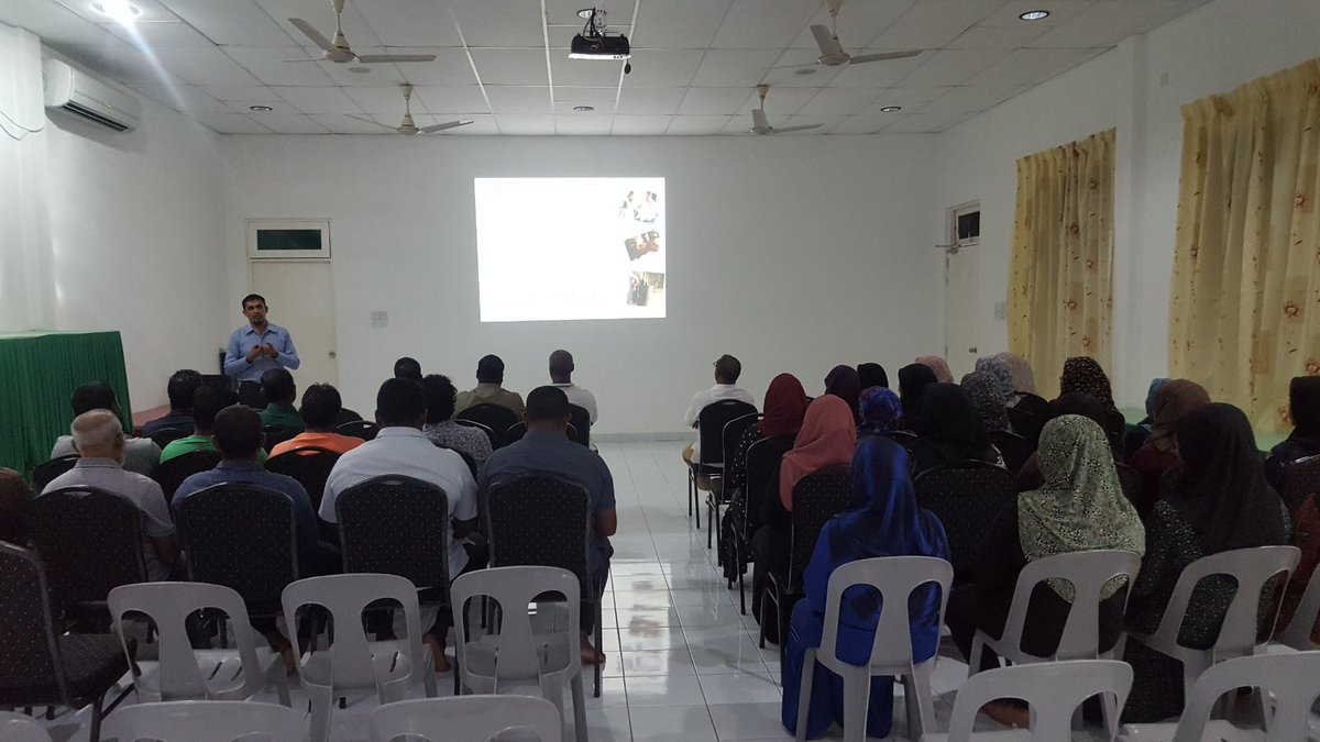 FAAFUHOSPITAL's tweet photo. Re-Orient Primary Health Care presentation
by Dr Abdul Azeez Hameed https://t.co/i6GF5E0wmg