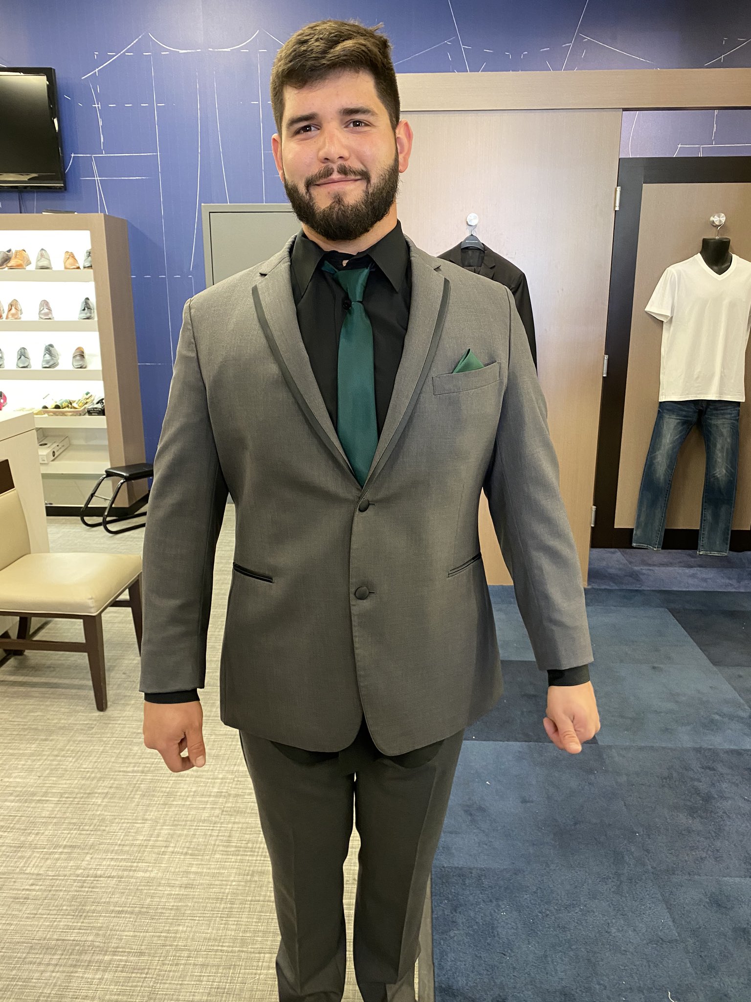 Anissa Gonzalez On Twitter Doesn t Dress Up Often But When He Does anissa-gonzalez-on-twitter-doesn-t-dress-up-often-but-when-he-does