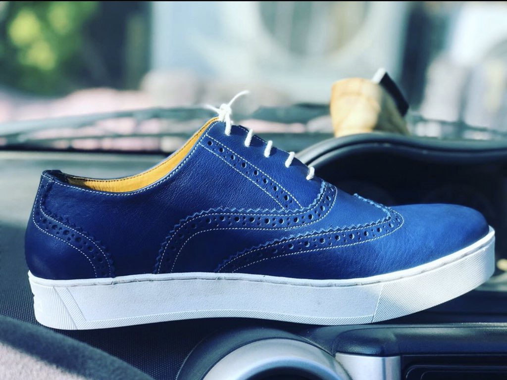 In this month, we would be celebrating the season with you by giving amazing discounts for some of our selected shoes. Let’s continue promoting #madeinghana by #wearghana