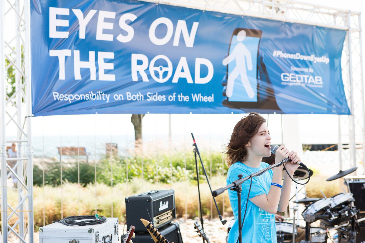 InsideGeotab's tweet photo. Everyone can play a role in helping improve road safety and reduce traffic fatalities and injuries. This year we held our second annual benefit concert to raise awareness about the dangers of distracted driving and walking π΅#365DaysofGeotab #Geotabcares #PhonesDownEyesUp https://t.co/E5hy8WLEMz