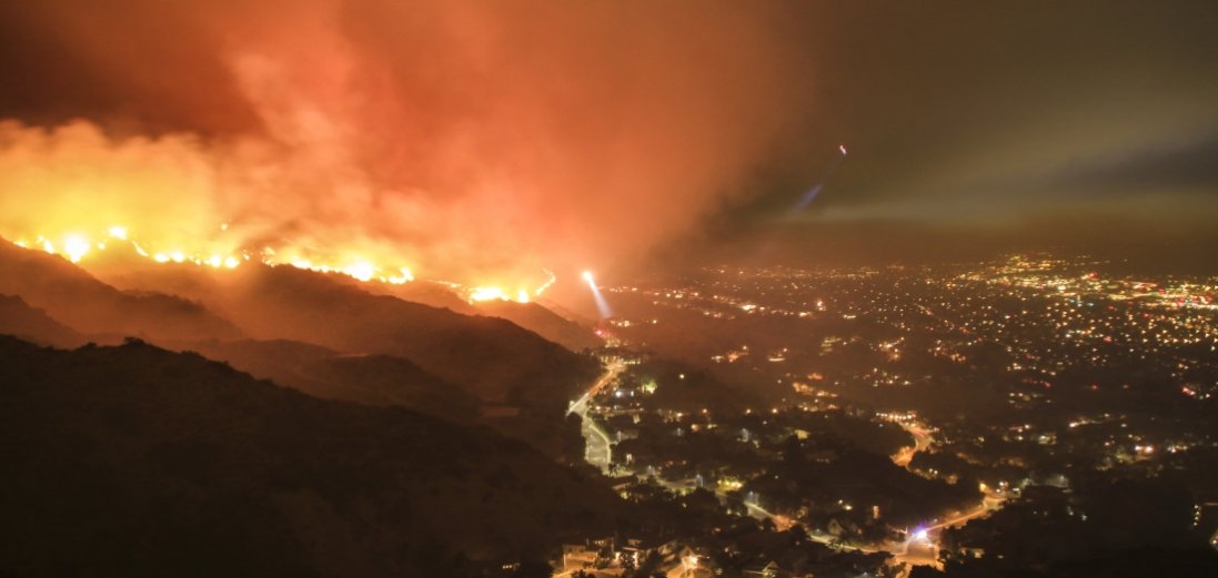Report: #Climatechange is making specific #weather events more extreme. More details at noaa.gov/news/report-cl… <a href="/ametsoc/">American Meteorological Society</a>