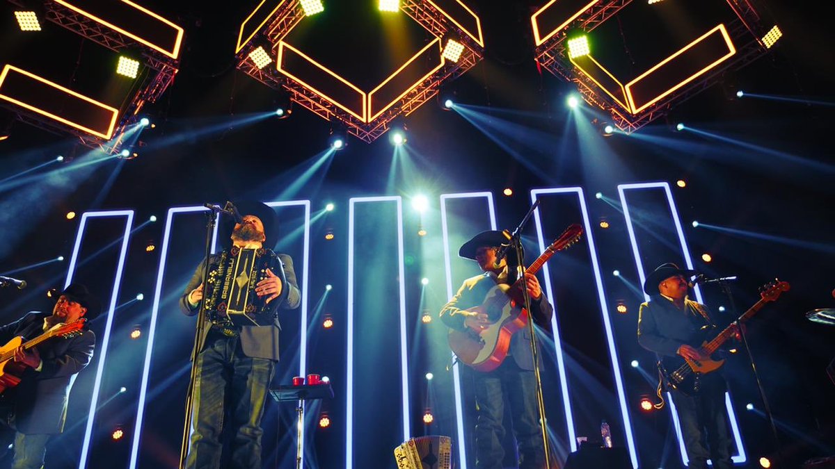 IntocableRJM's tweet photo. Cual canción te gusto mas del set de la gira Percepción 2019? 📸 @marco_arizpe1 https://t.co/ydzTgrUhLd