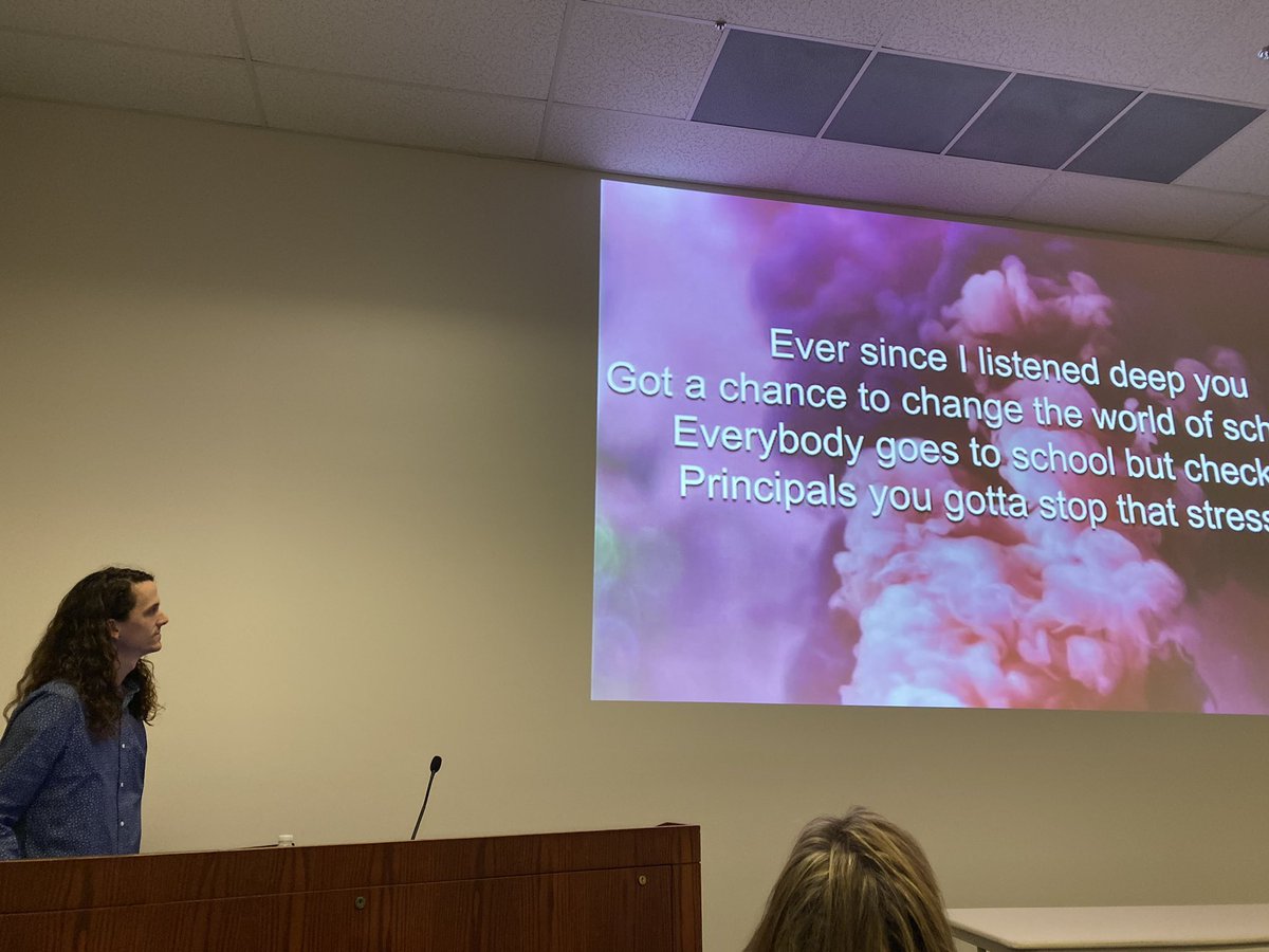 Learning how to amplify student voice with podcasting and music making with <a href="/soundtrap/">Soundtrap for Education 🎶</a>! #iu13etc
