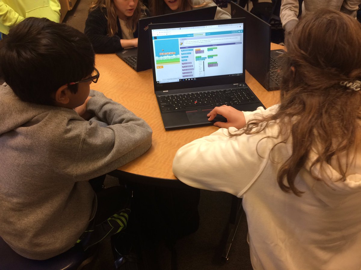 #CSEducationWeek <a href="/LCMS_Panthers/">Los Cerros Panthers</a> Computer Science students are hosting 6th grade students today. 6th graders are playing the games CS kids coded to provide authentic feedback &amp; then doing #CSforGood activities