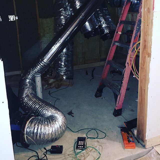 Clint Edward Glasgow on Twitter "Playing with the duct blaster hvac 