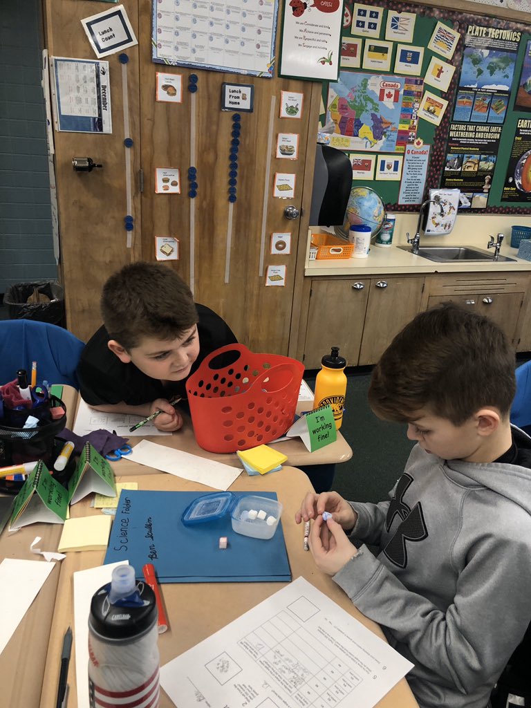 KMertenDLI's tweet photo. Our 4th grade scientists are exploring how rocks break apart over time #inquiry #mysteryscience #sugarshake #ladybuglife https://t.co/o3VVaoa9ly