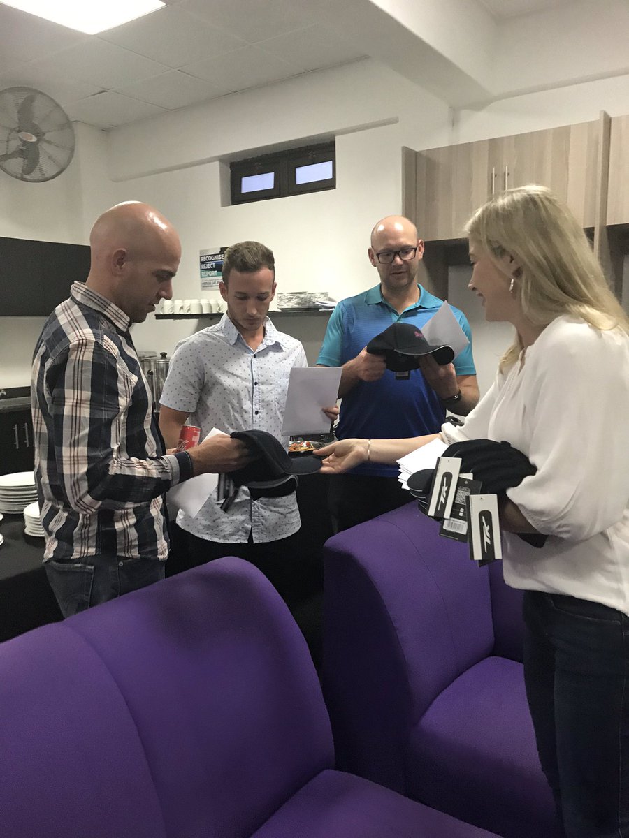 A few lucky fans got to experience an exclusive tour of <a href="/Hollywoodbets/">Hollywoodbets</a> Kingsmead Stadium ending with a Q&amp;A session with <a href="/sjerwee/">SJ Erwee</a> and <a href="/keshavmaharaj16/">Keshav Maharaj</a>. 

We look forward to seeing all our fans at tomorrow’s game against <a href="/msljozistars/">Jozi Stars</a>.🏏

#MSLT20 
#HeatUp 🔥