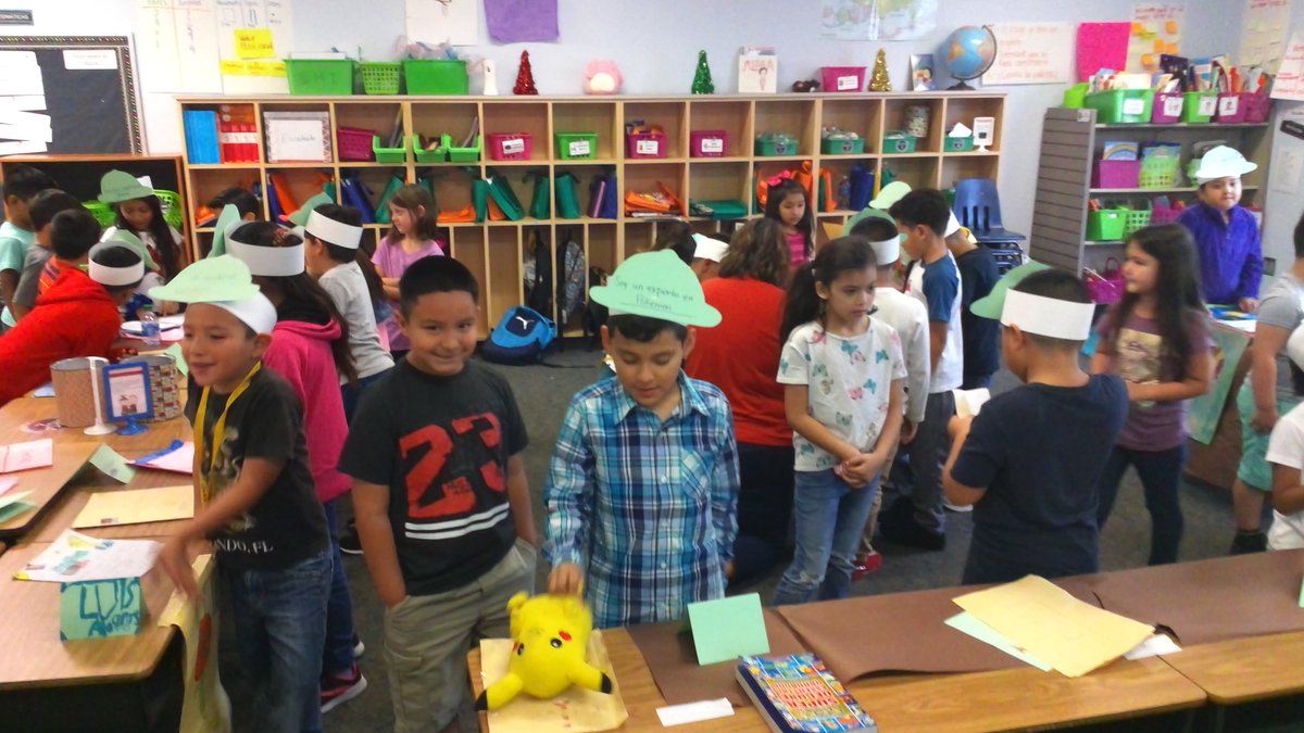 SortersMillElem's tweet photo. Welcome to Ramos' Learning Academy.  Mrs. Ramos' class is sharing their nonfiction expertise with1st graders and reading their published books. #SMES_Tigers #NCISD https://t.co/z6DkOJBATX