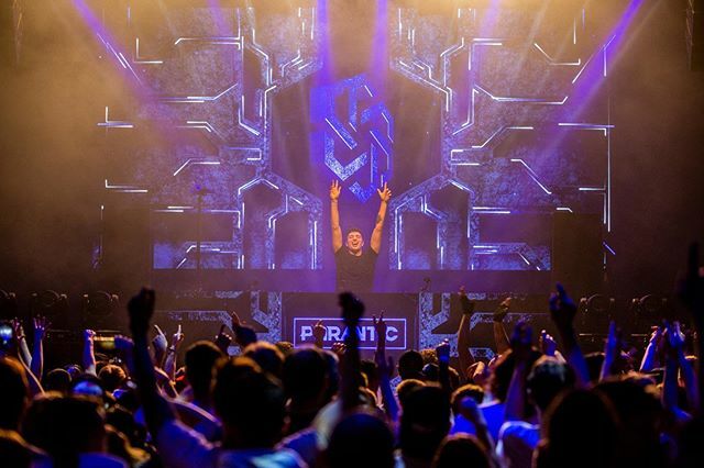 UNITY! I‘m a day late but I wanted to thank you all for one of the best nights I’ve had! I loved the feedback on the new tracks and I can‘t wait to show them to all of you. ❤️ .
.
.
#hardstyle #unity2019 #hardstylefamily #phrantic ift.tt/2Ps60Bs