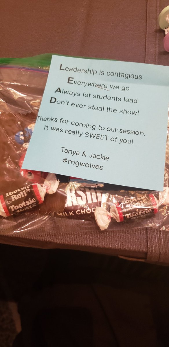 Carly Spina tweet media