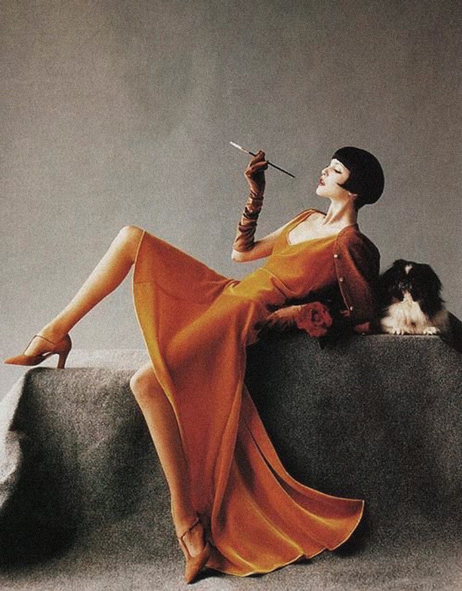 How to be terribly, terribly glamorous. Looking back at the iconic glamour of Louise Brooks, Lauren Bacall, Charlotte Rampling and Loulou de la Falaise. Read more on the blog - bit.ly/2seixAE #glamour #dressingup #holidayseason