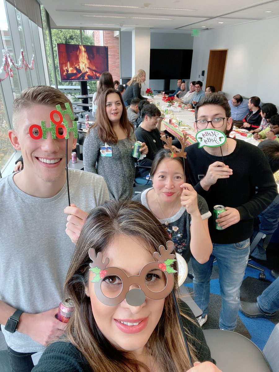 A happy #holiday season from <a href="/CMIT_LA/">CMIT</a> and <a href="/BioEngUCLA/">UCLA Bioengineering</a>! <a href="/khademh/">Ali Khademhosseini</a> #FunwithScience #science