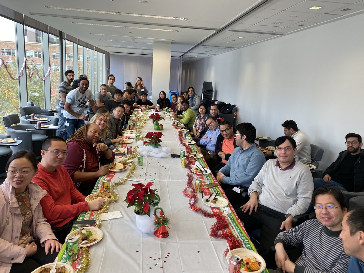CMIT_LA's tweet photo. A happy #holiday season from @CMIT_LA and @BioEngUCLA! @khademh #FunwithScience #science https://t.co/pUhzxm9mfT