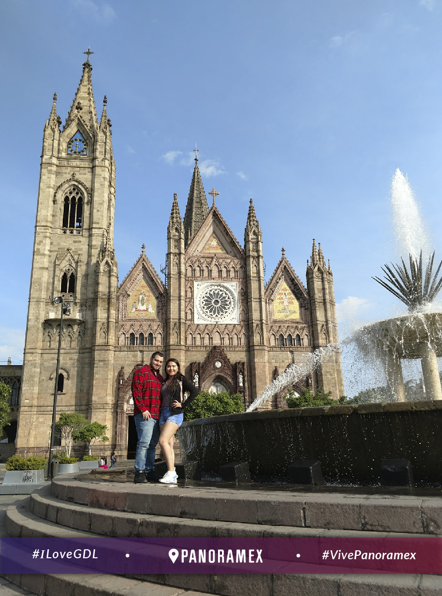 tequilatours's tweet photo. ¡Sé parte de nuestros Viajeros Panoramex! 📸🗺 Comparte con nosotros tu experiencia utilizando el #ILoveGdl y #VivePanoramex :D Reservar aventura: https://t.co/BSu4ndKxs6 ⬅️ #FelizLunes #BuenLunes https://t.co/MhfMju4e0l