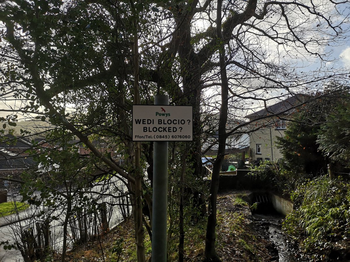drgreglt's tweet photo. Spent an interesting morning in Ystragynlais with @twigger_andrew today, examining our flood protection assets and learning about the 'Wedi Blocio' scheme. #Reslience #CivilContingencies https://t.co/AoCIEuruTq