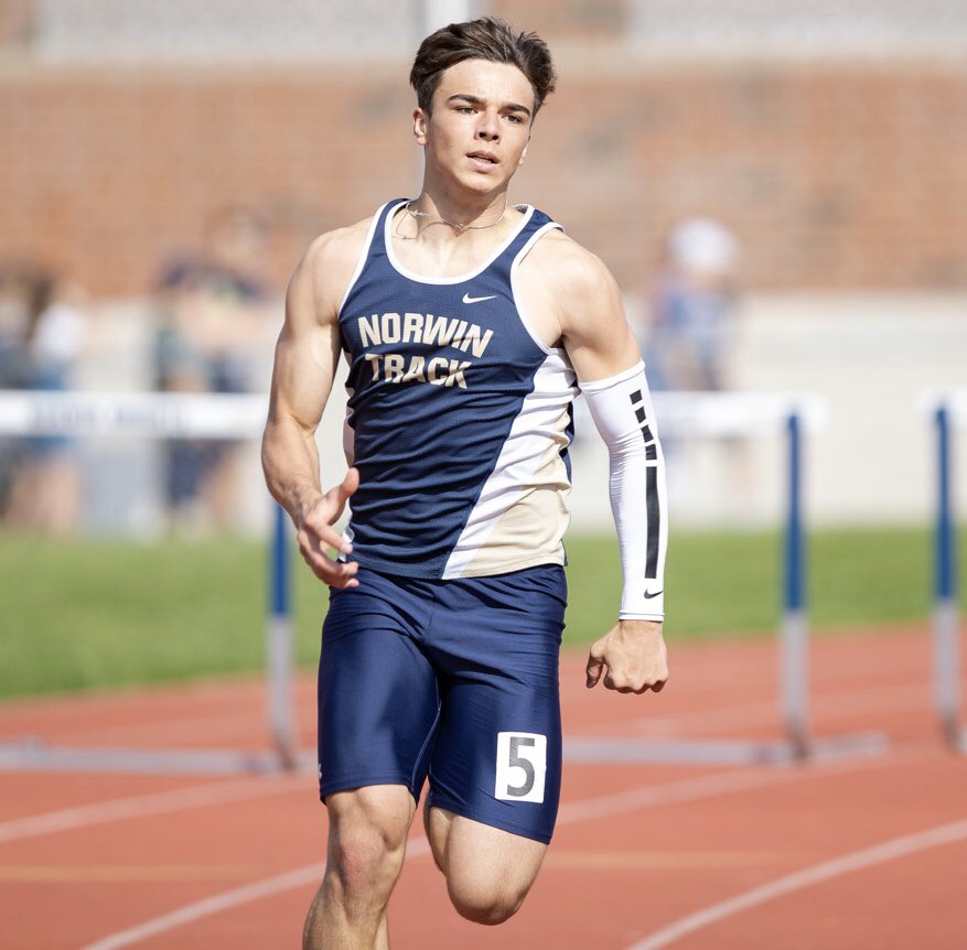 mattfed_'s tweet image. Blessed to have the opportunity to continue my academic and athletic career at Bucknell University for Track and Field. Thank you to everyone who helped guide me through this process and give me the motivation to keep pushing forward❗️ @Bucknell_Bison